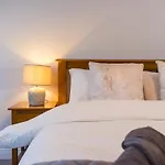 Holiday home Dublin Premier Oasis *