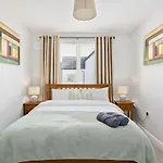 Dublin Premier Oasis *