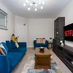 Holiday home Dublin Premier Oasis *