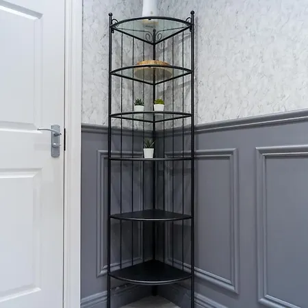 Dublin Premier Oasis
