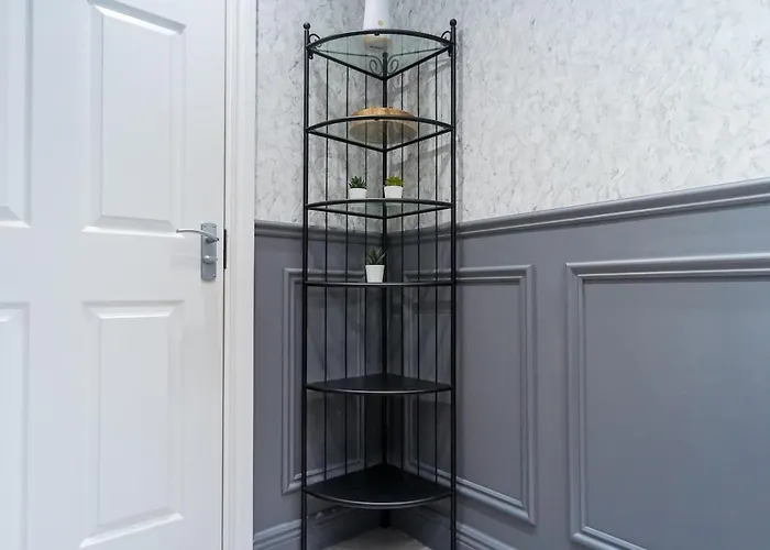 Dublin Premier Oasis